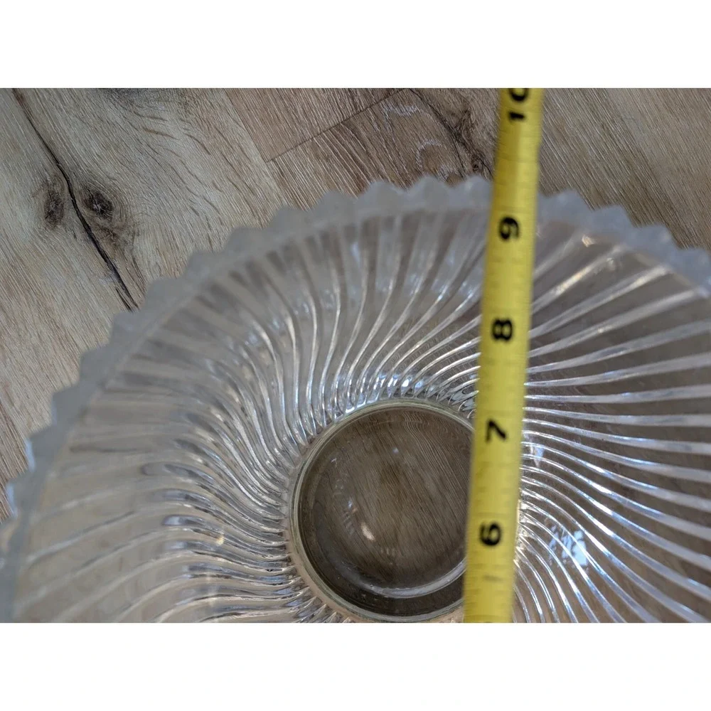 9-In Vintage Crystal Ribbed Bowl‎ With Silver Accent